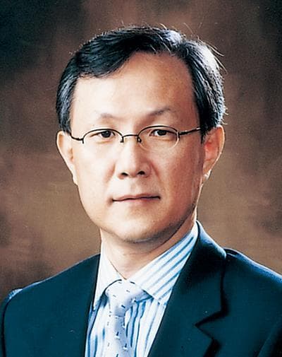 윤영중 교수 프로필 사진